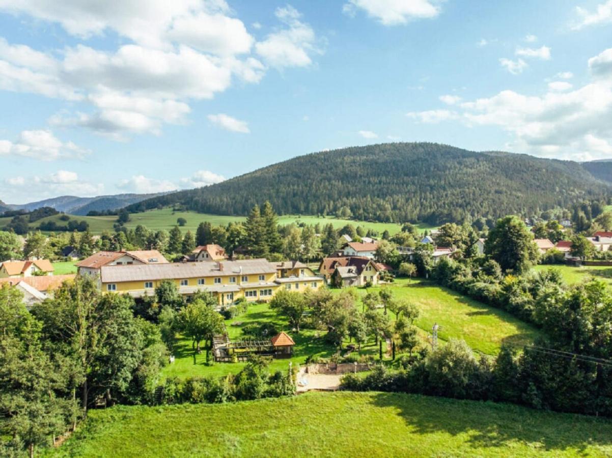 Gasthof Pension Schmirl Puchberg am Schneeberg Exterior foto